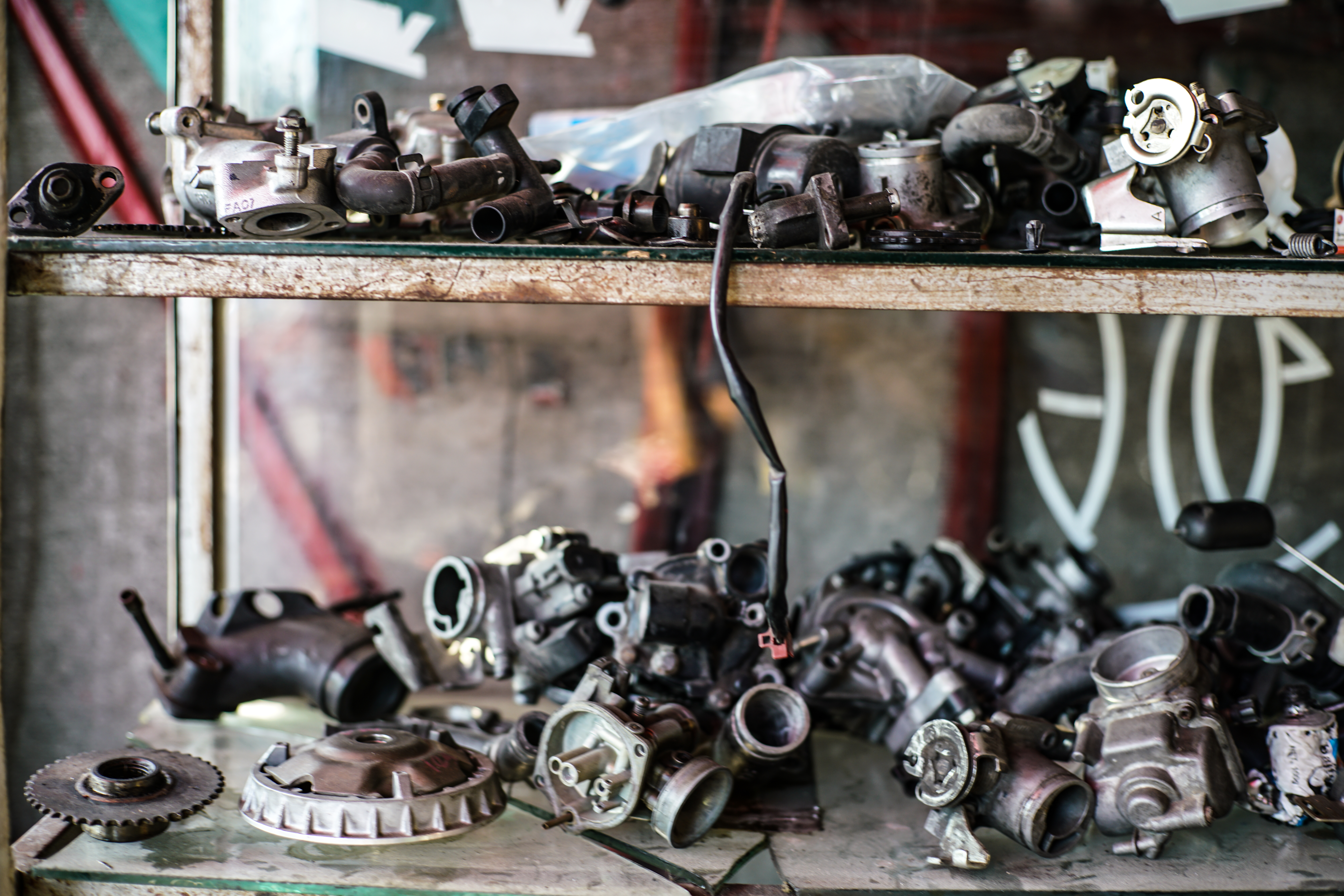 Mechanical repair transmission engine gear in car fix shop
